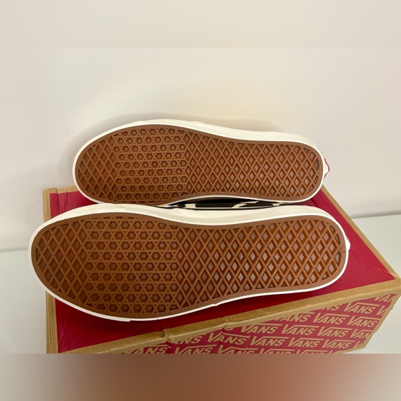 Vans Chukka 49 DX Animal Multiprint Sneakers - Picture 5 of 6